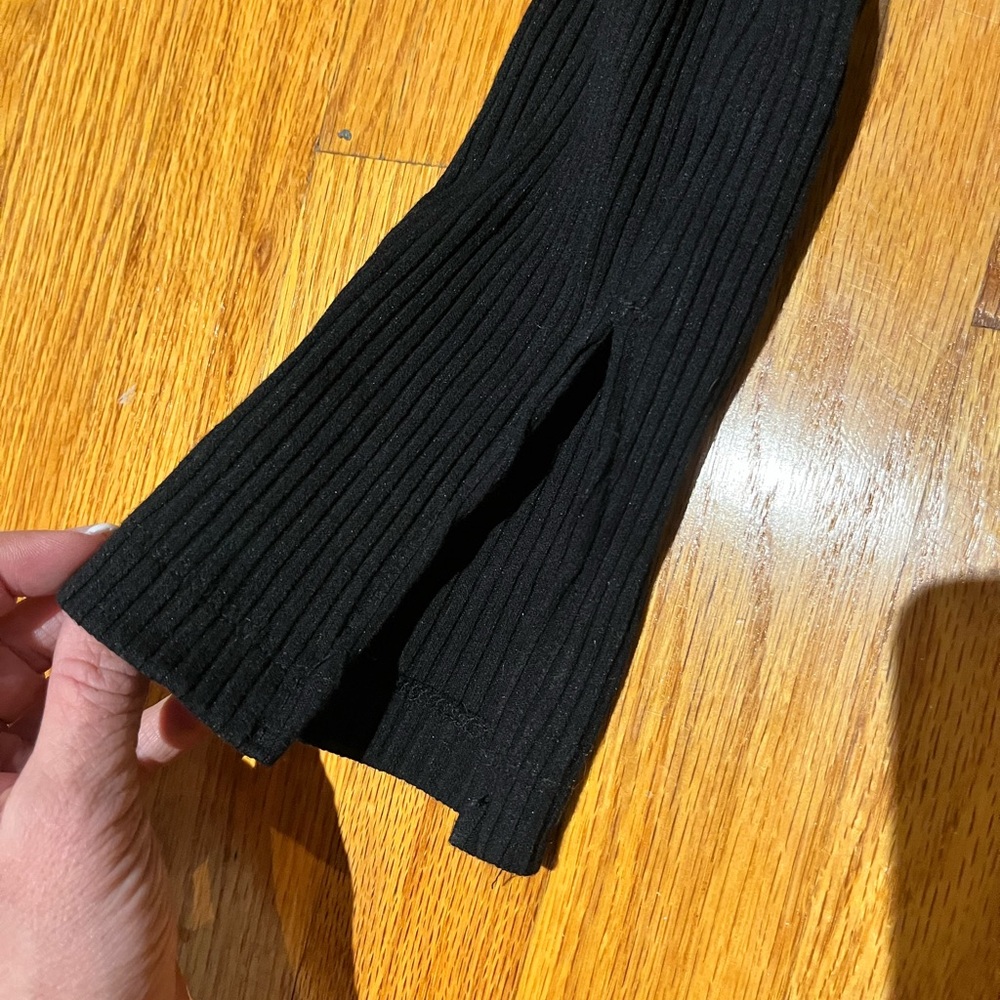 Black Ribbed Button-Up Cardigan - Picture 4 of 4